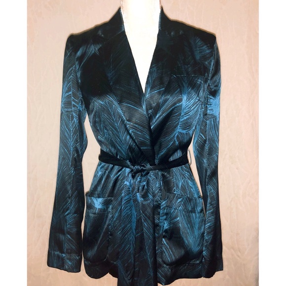 Y2K French Connection Satin Smoking Jacket | Size 6 - Picture 10 of 15